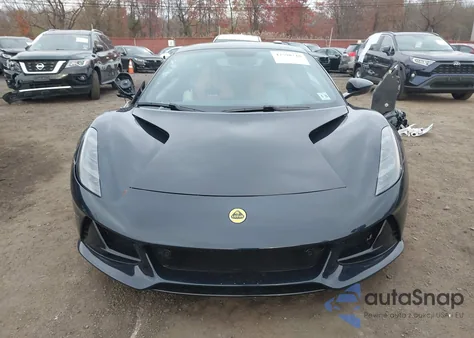 2024 Lotus Emira First Edition z USA, uszkodzony, nr VIN SCCLEKMX0RHA45053